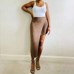 Zara brown contrast asymmetric pleated skirt